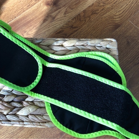 Zumba Fitness (2) for Wii video game - Picture 4 of 4